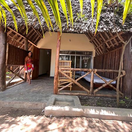 Ushongo Beach Bandas Pangani Zewnętrze zdjęcie